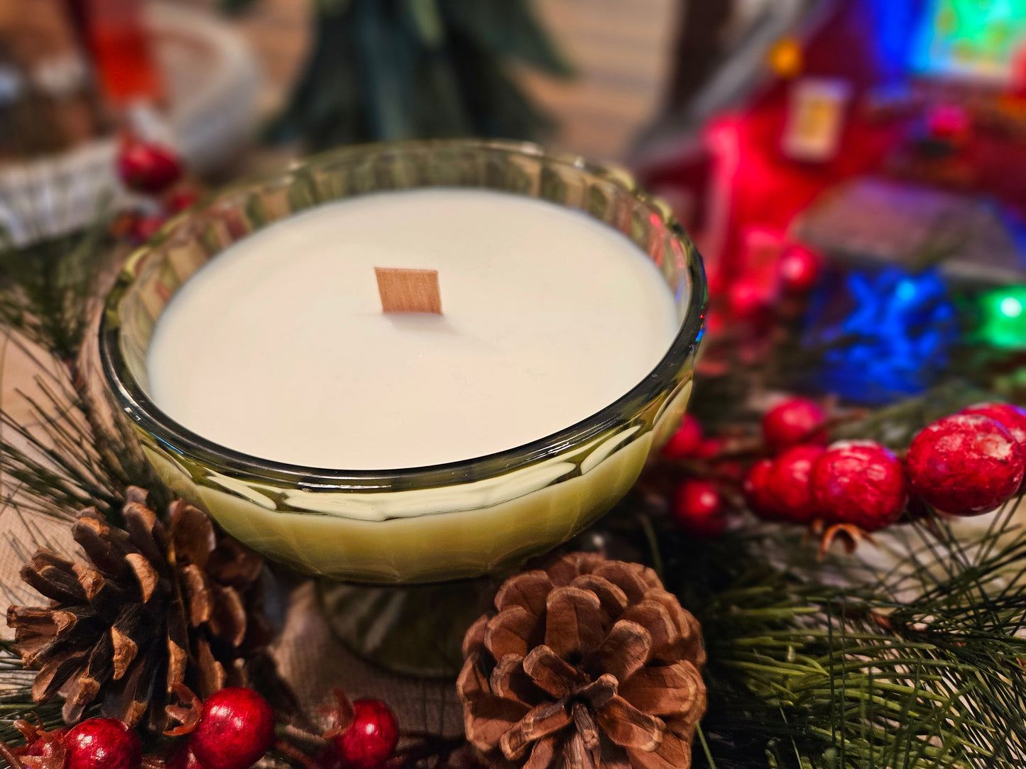 Green Vintage Pattern Glass Candle
